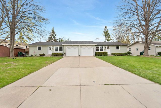 2692 LAVENDER LANE, Green Bay, WI 54313