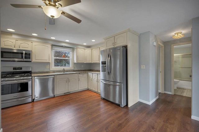 2692 LAVENDER LANE, Green Bay, WI 54313