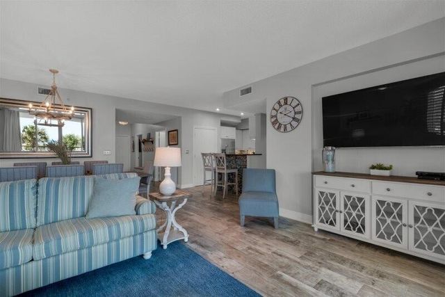 8501 Gulf Boulevard W-1D, Navarre, FL 32566