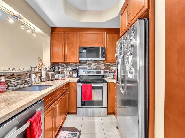 2150 Anchor Ct 2310, Dania Beach, FL 33312