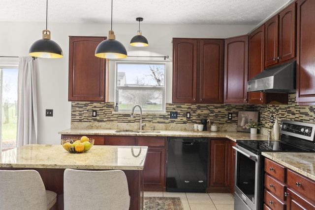 7631 Pleasant Colony Court, Lewis Center, OH 43035