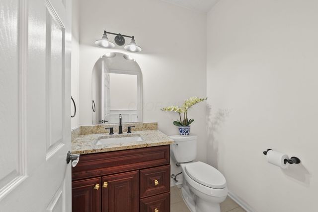 7631 Pleasant Colony Court, Lewis Center, OH 43035