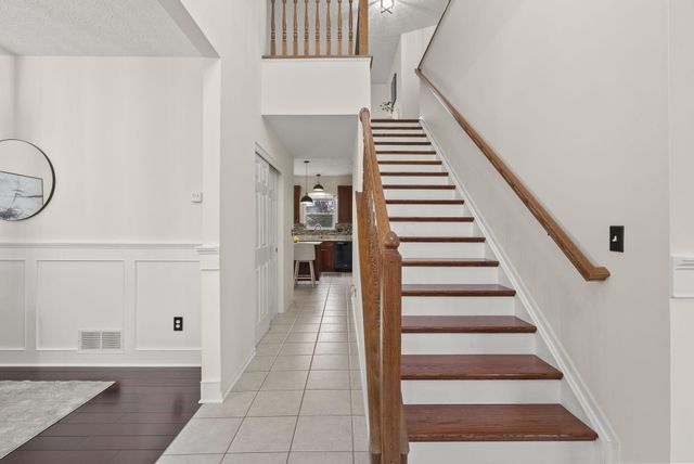 7631 Pleasant Colony Court, Lewis Center, OH 43035