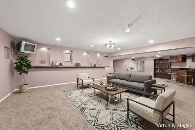 7631 Pleasant Colony Court, Lewis Center, OH 43035