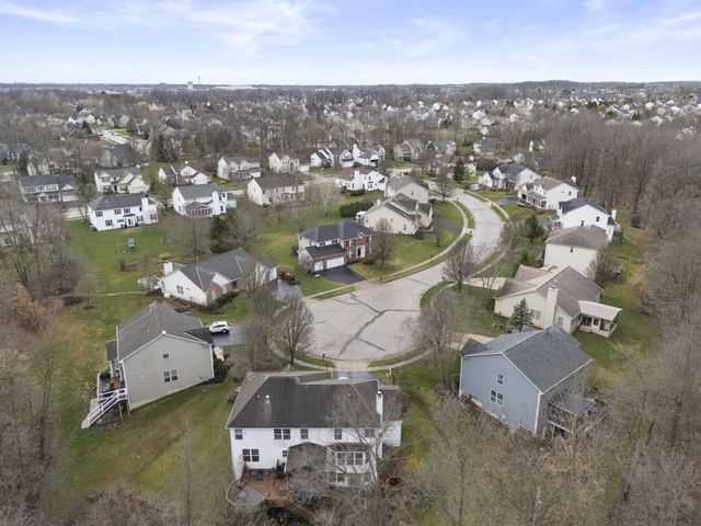 7631 Pleasant Colony Court, Lewis Center, OH 43035