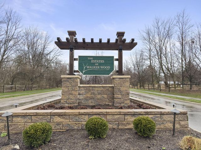 7631 Pleasant Colony Court, Lewis Center, OH 43035