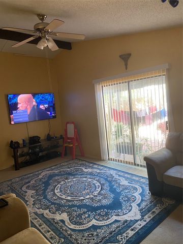 1433 Spring Willow Drive, Arlington, TX 76018