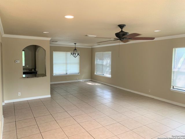 6303 Maverick Oak, San Antonio, TX 78240