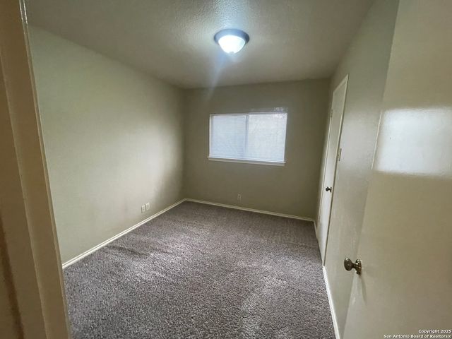 6303 Maverick Oak, San Antonio, TX 78240