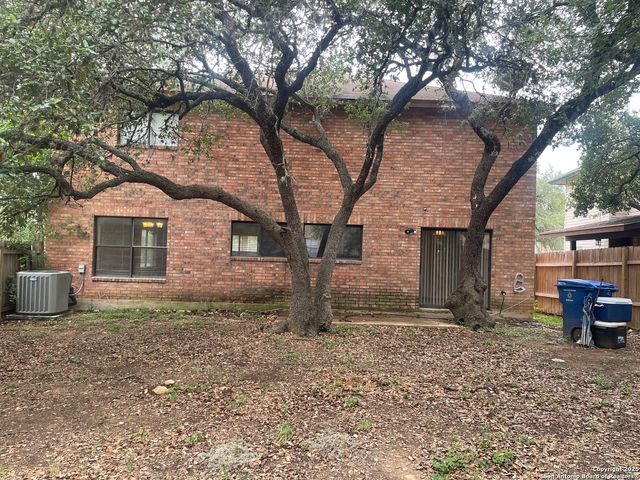 6303 Maverick Oak, San Antonio, TX 78240