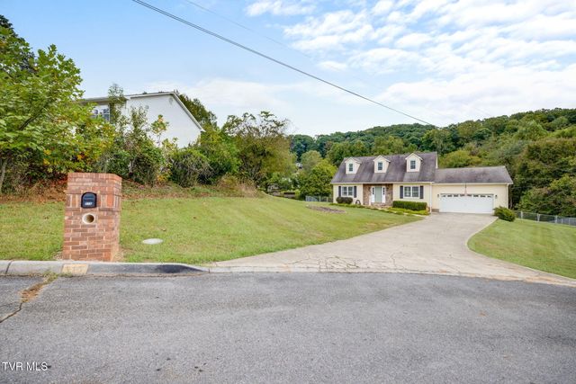 216 Tanner Court, Kingsport, TN 37660