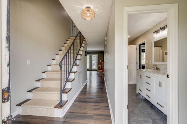 216 Tanner Court, Kingsport, TN 37660
