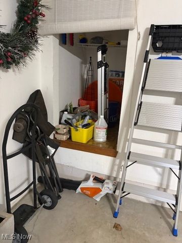 1486 Tripodi Circle, Niles, OH 44446