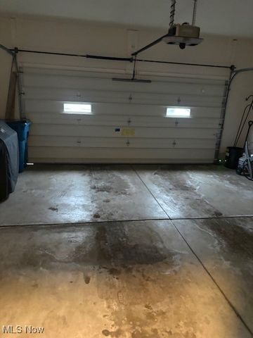 1486 Tripodi Circle, Niles, OH 44446