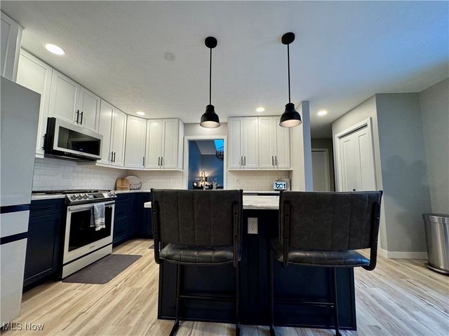 1486 Tripodi Circle, Niles, OH 44446