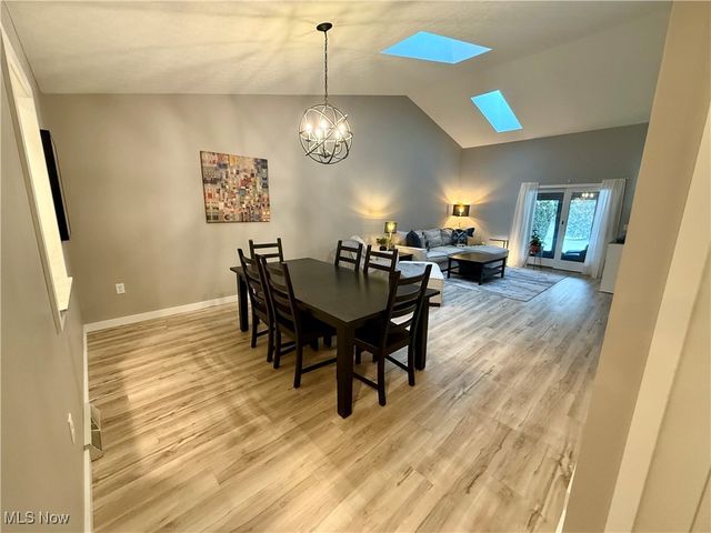 1486 Tripodi Circle, Niles, OH 44446