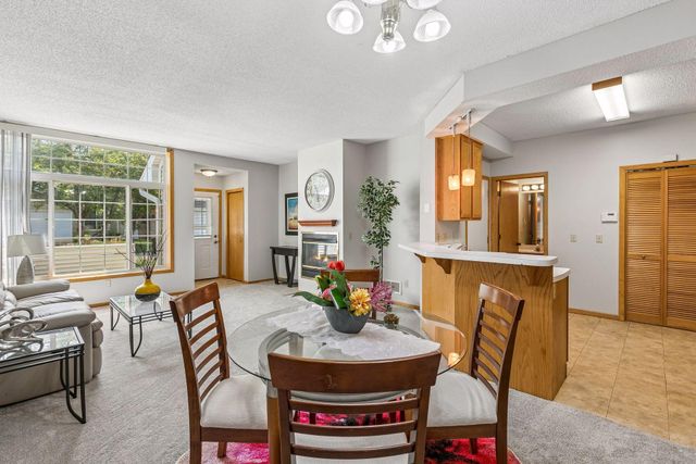 15321 Greenhaven Lane 107, Burnsville, MN 55306