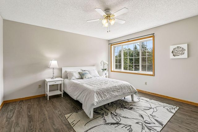 15321 Greenhaven Lane 107, Burnsville, MN 55306