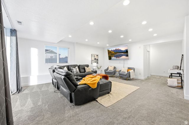 6508 W BRIDGE MAPLE LN, West Jordan, UT 84081