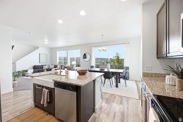 6508 W BRIDGE MAPLE LN, West Jordan, UT 84081