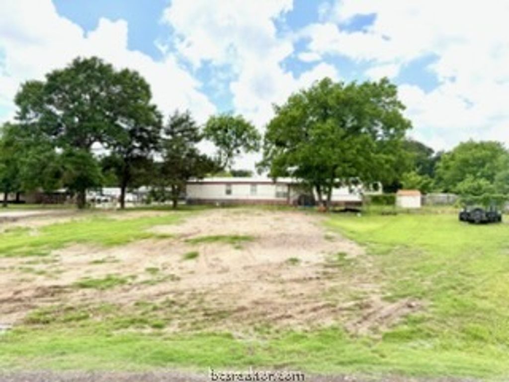 1907 Eisenhower Avenue, Bryan, TX 77803 — photo 4