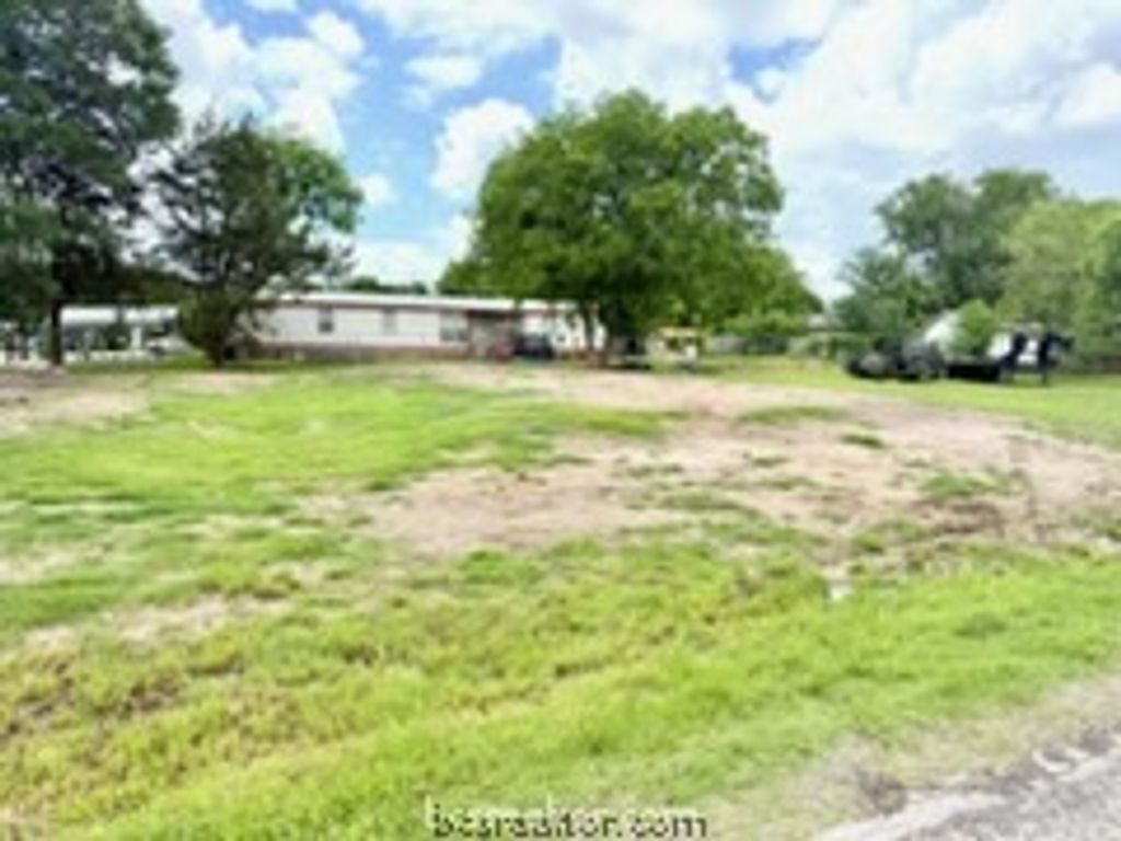 1907 Eisenhower Avenue, Bryan, TX 77803 — photo 5