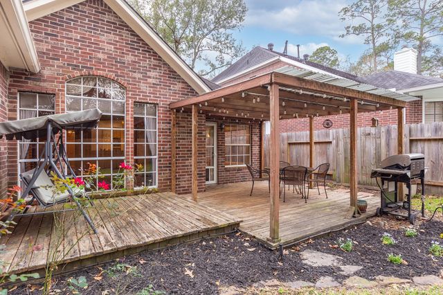 3823 Wildwood Valley Court, Kingwood, TX 77345