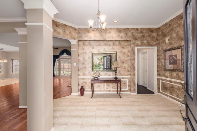 3823 Wildwood Valley Court, Kingwood, TX 77345