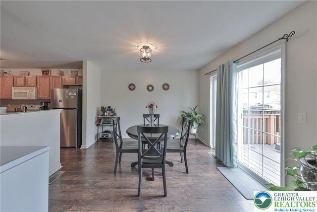 2575 Gillian Lane, Easton, PA 18040