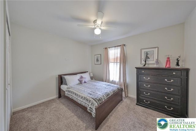 2575 Gillian Lane, Easton, PA 18040