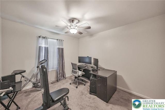 2575 Gillian Lane, Easton, PA 18040