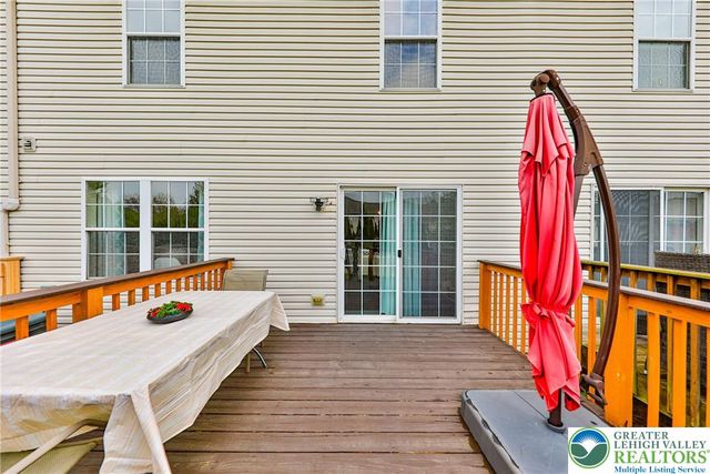 2575 Gillian Lane, Easton, PA 18040