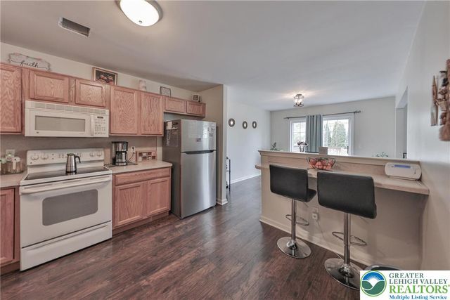 2575 Gillian Lane, Easton, PA 18040