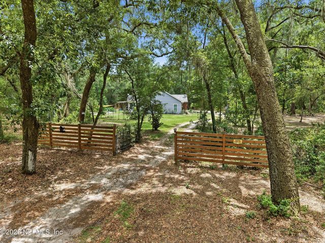 5019 HESKETT Lane, Keystone Heights, FL 32656