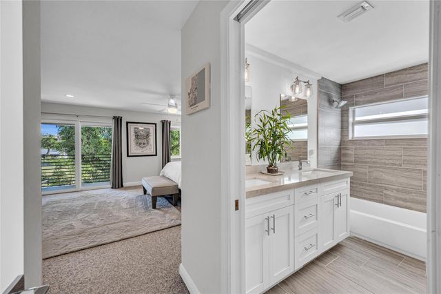 808 NE 15th Ave, Fort Lauderdale, FL 33304