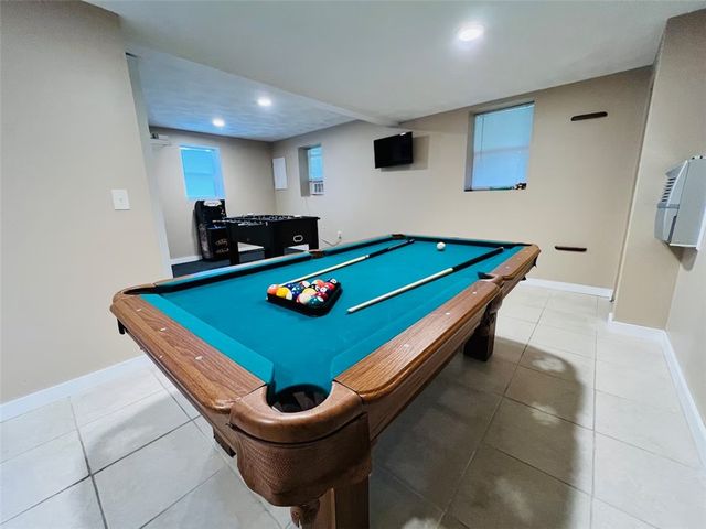 60 Madison Avenue, Portsmouth, RI 02872