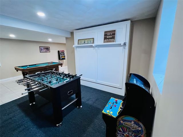 60 Madison Avenue, Portsmouth, RI 02872