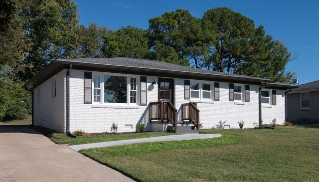 138 Barbara Ave, Gallatin, TN 37066