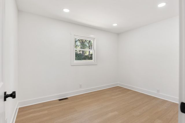 138 Barbara Ave, Gallatin, TN 37066