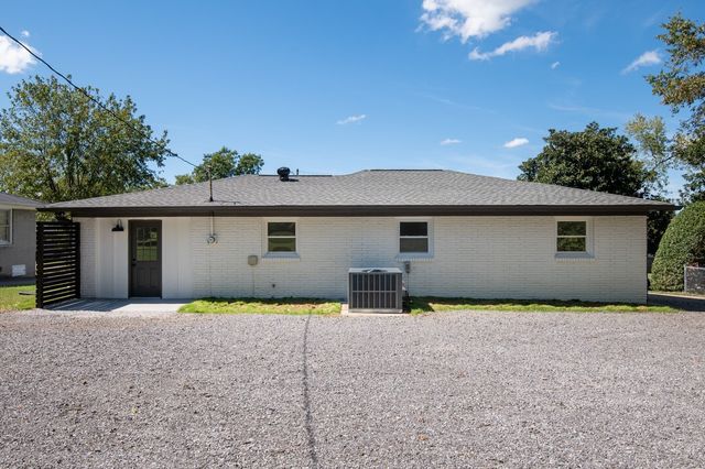 138 Barbara Ave, Gallatin, TN 37066