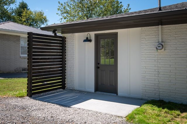 138 Barbara Ave, Gallatin, TN 37066