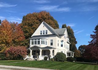 35 Grafton 2, Shrewsbury, MA 01545