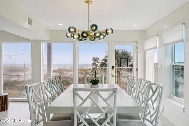 11 19TH Avenue N, Jacksonville Beach, FL 32250