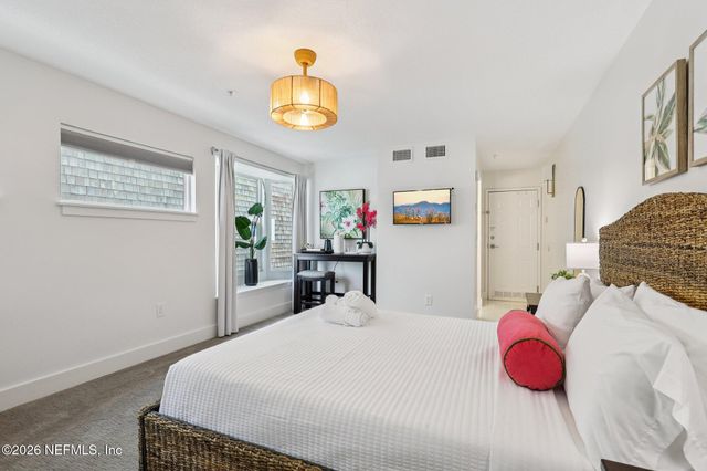 11 19TH Avenue N, Jacksonville Beach, FL 32250