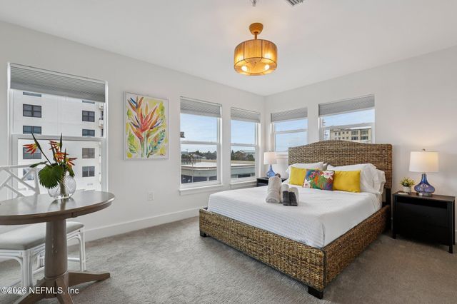 11 19TH Avenue N, Jacksonville Beach, FL 32250