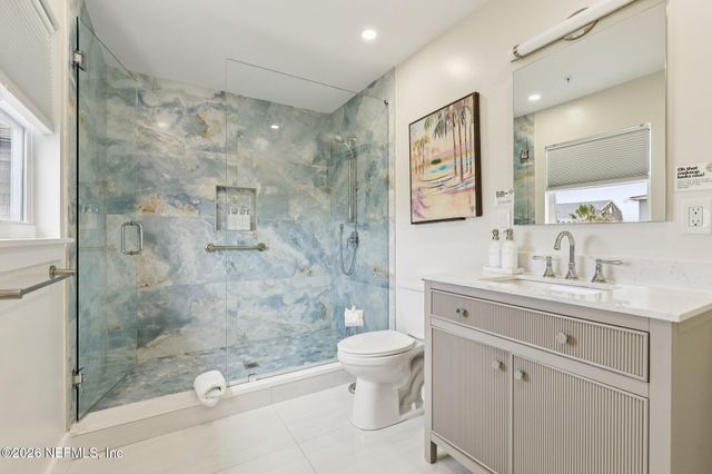 11 19TH Avenue N, Jacksonville Beach, FL 32250