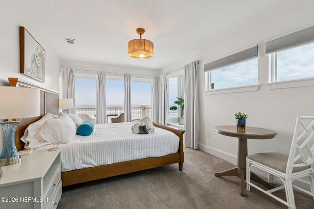 11 19TH Avenue N, Jacksonville Beach, FL 32250