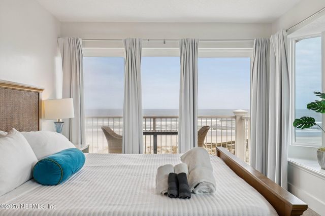 11 19TH Avenue N, Jacksonville Beach, FL 32250