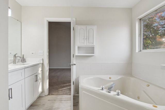 1867 Lake Shore Drive, Romeoville, IL 60446