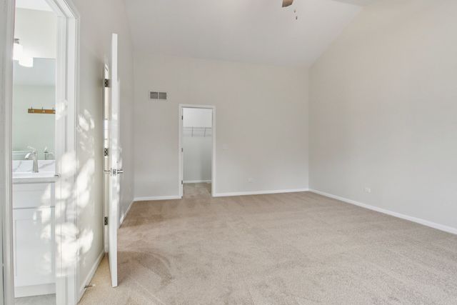 1867 Lake Shore Drive, Romeoville, IL 60446